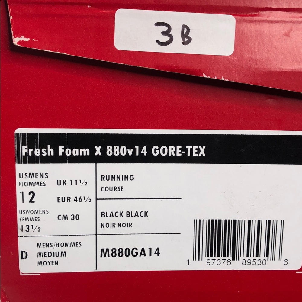 New Balance x Fresh Foam x 880v14 Gore Tex Mens Black Running Sneakers - Size 12 - Picture 2 of 9